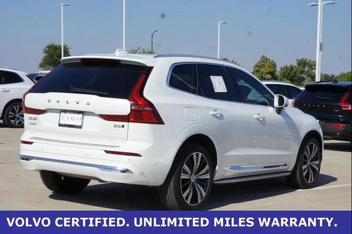 2022 Volvo XC60 B6 Inscription
