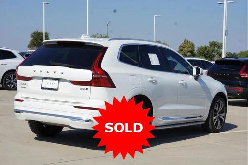 2022 Volvo XC60 B6 Inscription