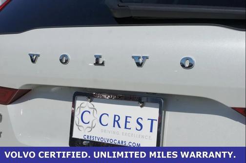 2022 Volvo XC60 B6 Inscription