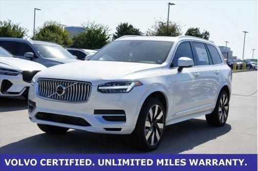 2025 Volvo XC90 Plug-In Hybrid T8 Plus 7-Seater
