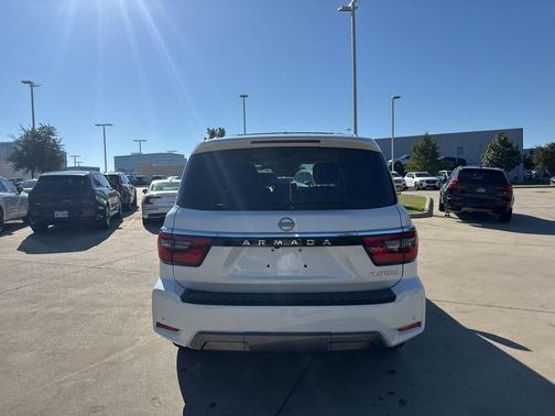 2024 Nissan Armada Platinum