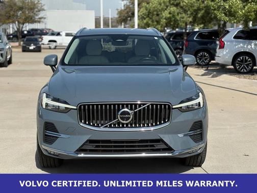 2023 Volvo XC60 B5 Plus Bright Theme