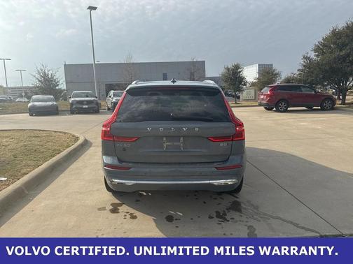 2023 Volvo XC60 B5 Plus Bright Theme