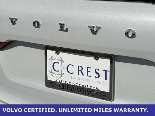 2025 Volvo XC60 B5 Plus