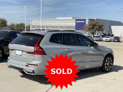 2025 Volvo XC60 B5 Plus