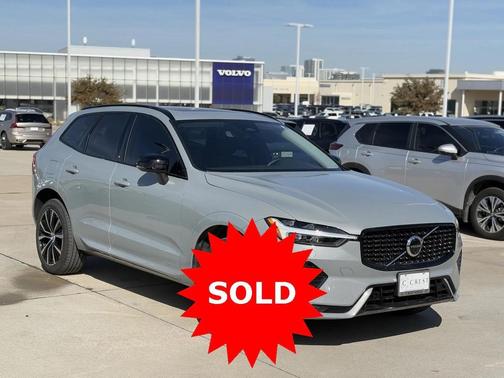 2025 Volvo XC60 B5 Plus