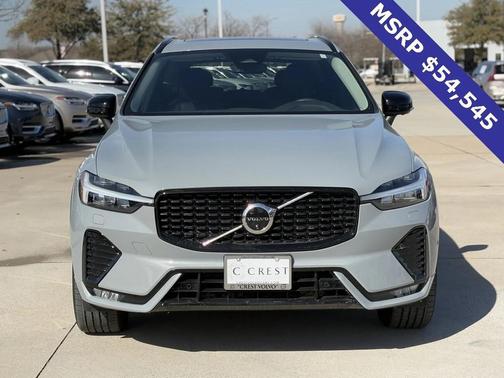 2025 Volvo XC60 B5 Plus