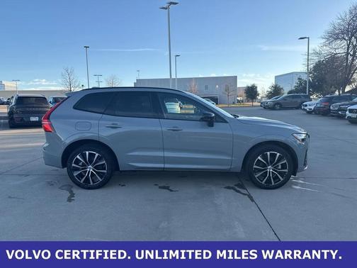 2025 Volvo XC60 B5 Plus