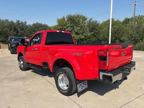 2023 Ford F-350 XLT