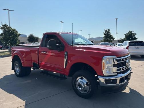 2023 Ford F-350 XLT