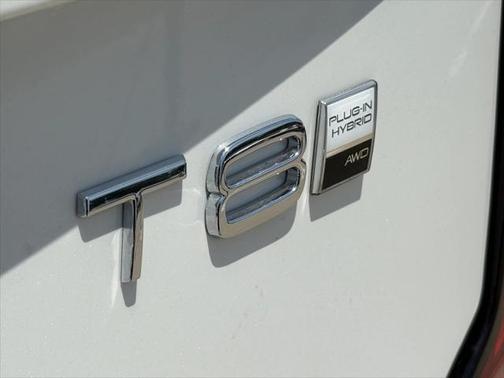 2025 Volvo XC90 Plug-In Hybrid T8 (2025.5) Ultra 7-Seater