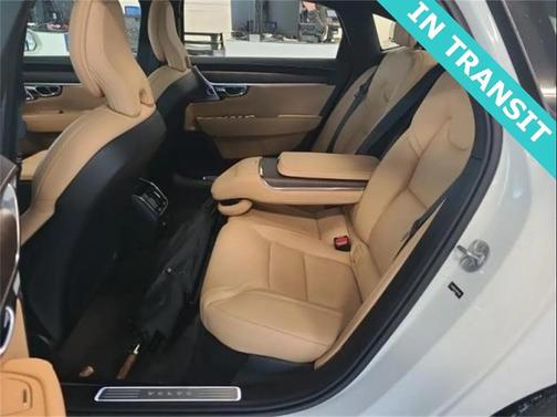 2022 Volvo S90 B6 Inscription