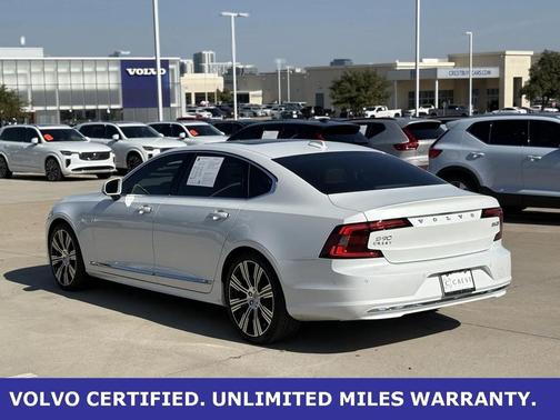 2022 Volvo S90 B6 Inscription