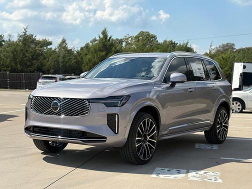 2026 Volvo XC90 B6 Plus 6-Seater