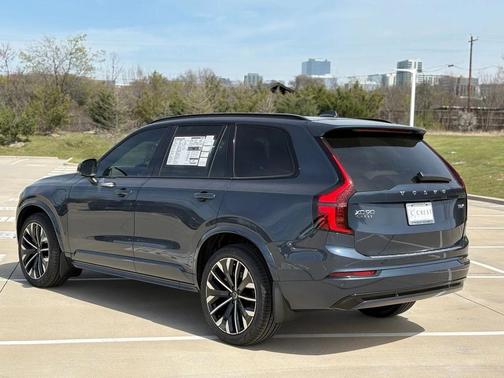 Denim Blue 2026 Volvo XC90 Plug-In Hybrid T8 Ultra Dark Theme 7-Seater