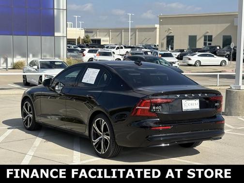 2024 Volvo S60 Ultimate