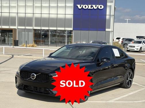 2024 Volvo S60 Ultimate