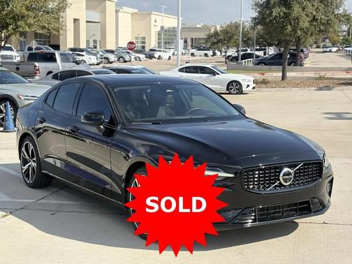 2024 Volvo S60 Ultimate