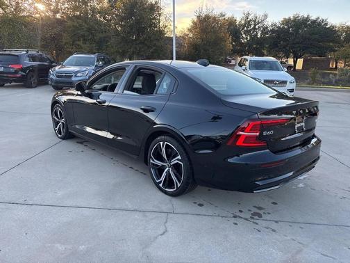 2024 Volvo S60 Ultimate