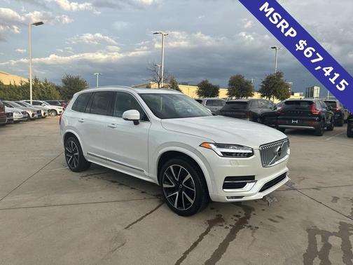 2024 Volvo XC90 B6 Plus Bright Theme