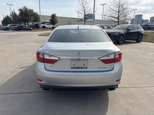 2016 Lexus ES 350 Base