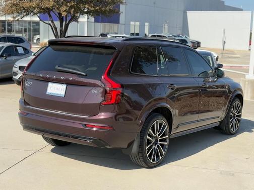 2026 Volvo XC90 Ultra Dark Theme