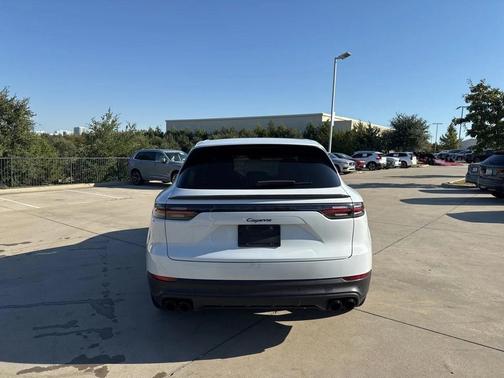 2023 Porsche Cayenne Cayenne