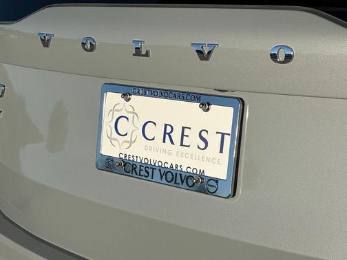 2026 Volvo XC90 B5 Core