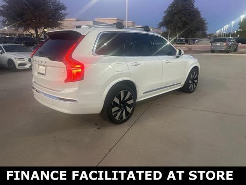 2023 Volvo XC90 Recharge Plug-In Hybrid Ultimate