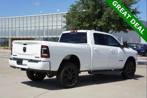 2024 RAM 2500 Big Horn Night Edition 4WD Safety Group Level 2 Eq