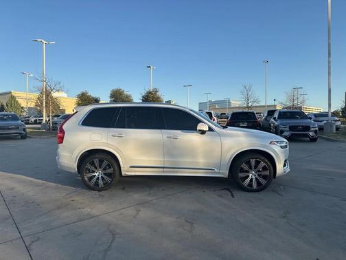 2023 Volvo XC90 Ultimate