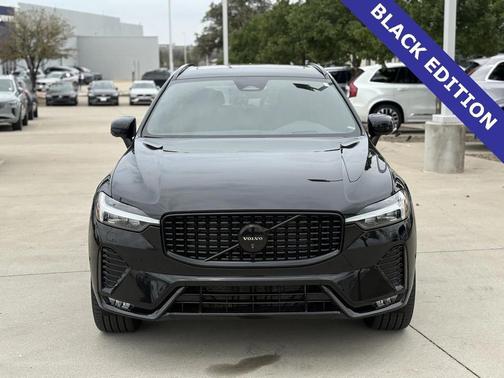 2024 Volvo XC60 Ultimate Black Edition