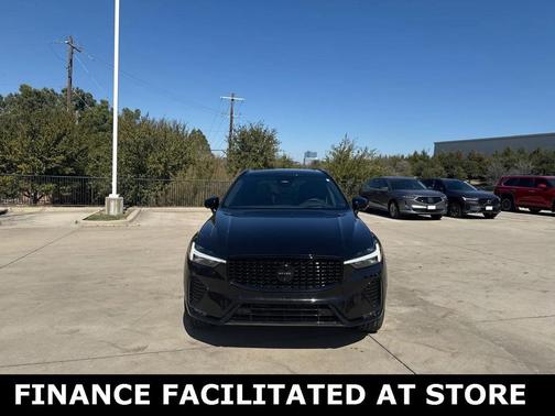 2024 Volvo XC60 Ultimate Black Edition