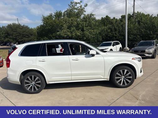 Crystal White 2023 Volvo XC90 B5 AWD
