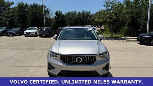 Silver Dawn Metallic 2025 Volvo XC40 B5 Plus Bright Theme