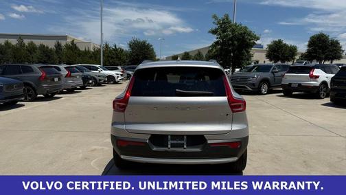 Silver Dawn Metallic 2025 Volvo XC40 B5 Plus Bright Theme