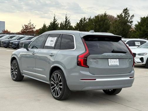 2026 Volvo XC90 B6 Ultra 7-Seater