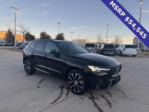 2025 Volvo XC60 B5 Plus