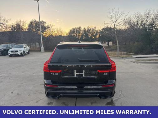 2025 Volvo XC60 B5 Plus