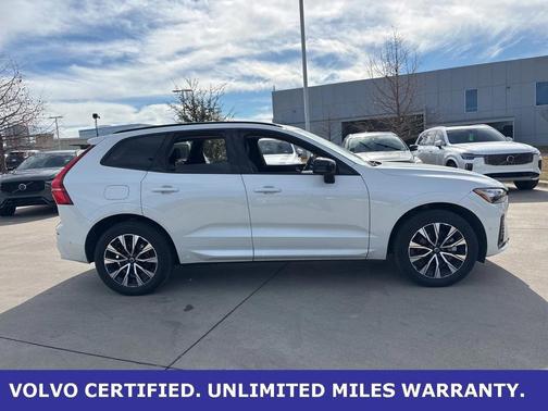 2025 Volvo XC60 B5 Plus