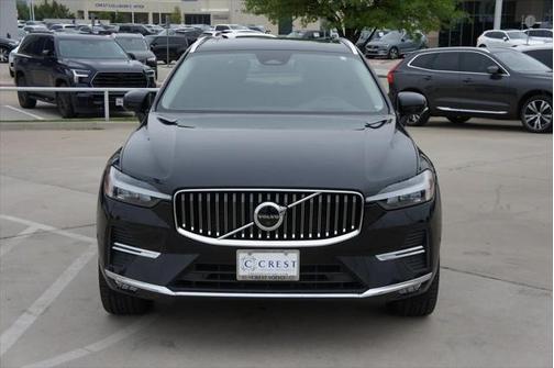 2022 Volvo XC60 B5 Inscription