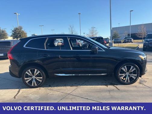 2023 Volvo XC60 B5 Plus Bright Theme