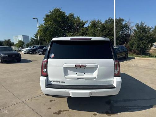 2019 GMC Yukon XL SLT