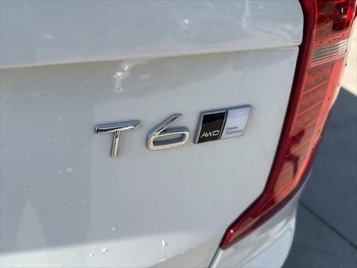 2022 Volvo XC90 T6 Inscription