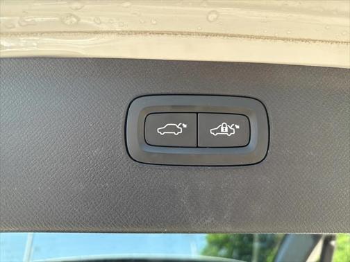 2022 Volvo XC90 T6 Inscription