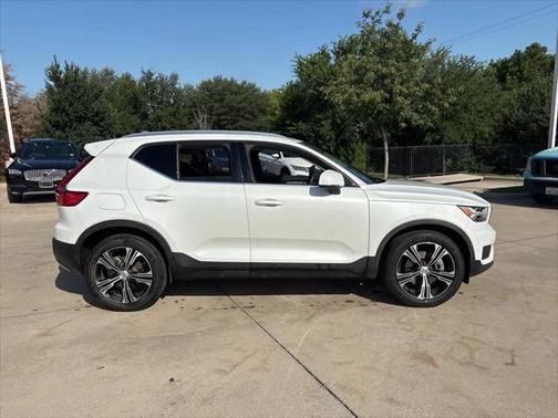 2022 Volvo XC40 T5 Inscription