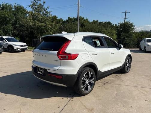 2022 Volvo XC40 T5 Inscription