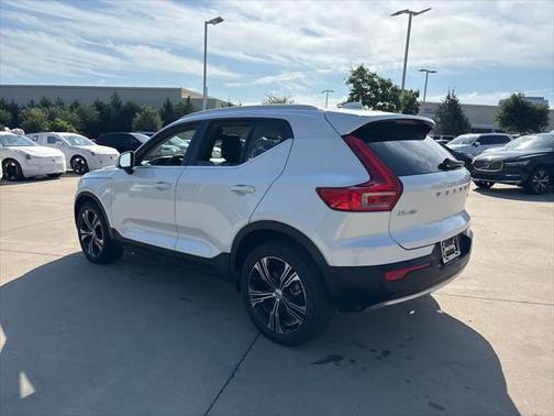 2022 Volvo XC40 T5 Inscription