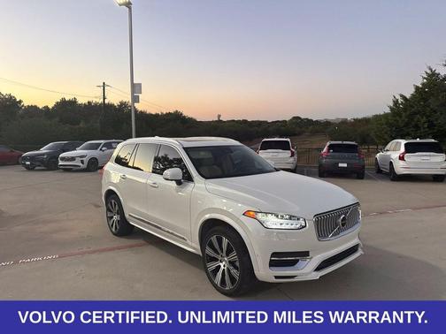 Crystal White Metallic 2024 Volvo XC90 Recharge Plug-In Hybrid Ultimate