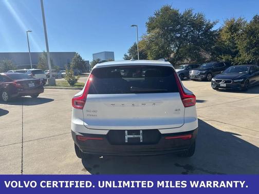 2026 Volvo XC40 Certified